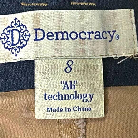 Democracy"Ab Technology" English Khaki Clay Cropped Cuffed Stretchy Pants Size 8 - Picture 7 of 11